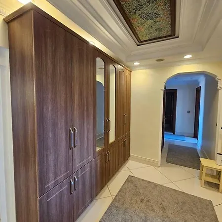 The Most Luxurious Apartment-the Flat New York *
